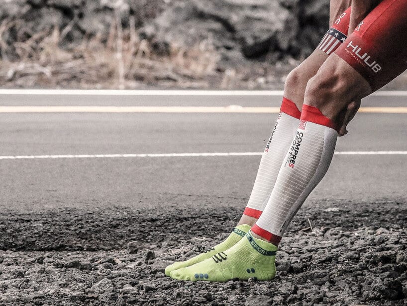 Compressport R2 Oxygen Calf Sleeves - Image 5