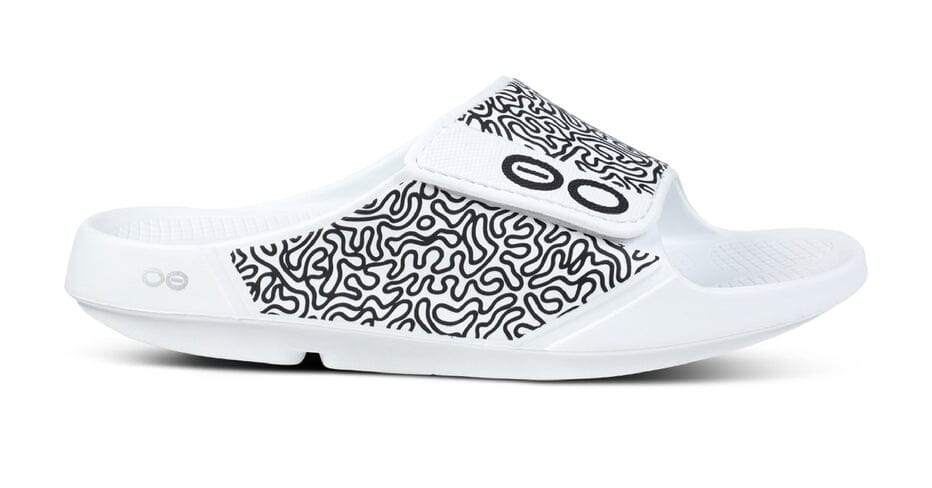 OOFOS Unisex OOahh Sport Flex Limited Slide Sandal - White Labyrinth - Image 2