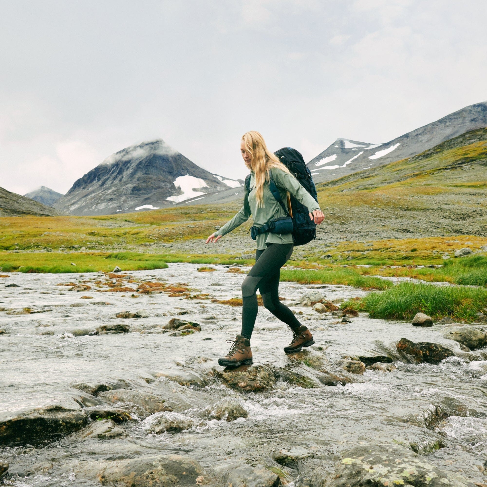 Fjallraven Keb 72 Women's Backpack - Image 15