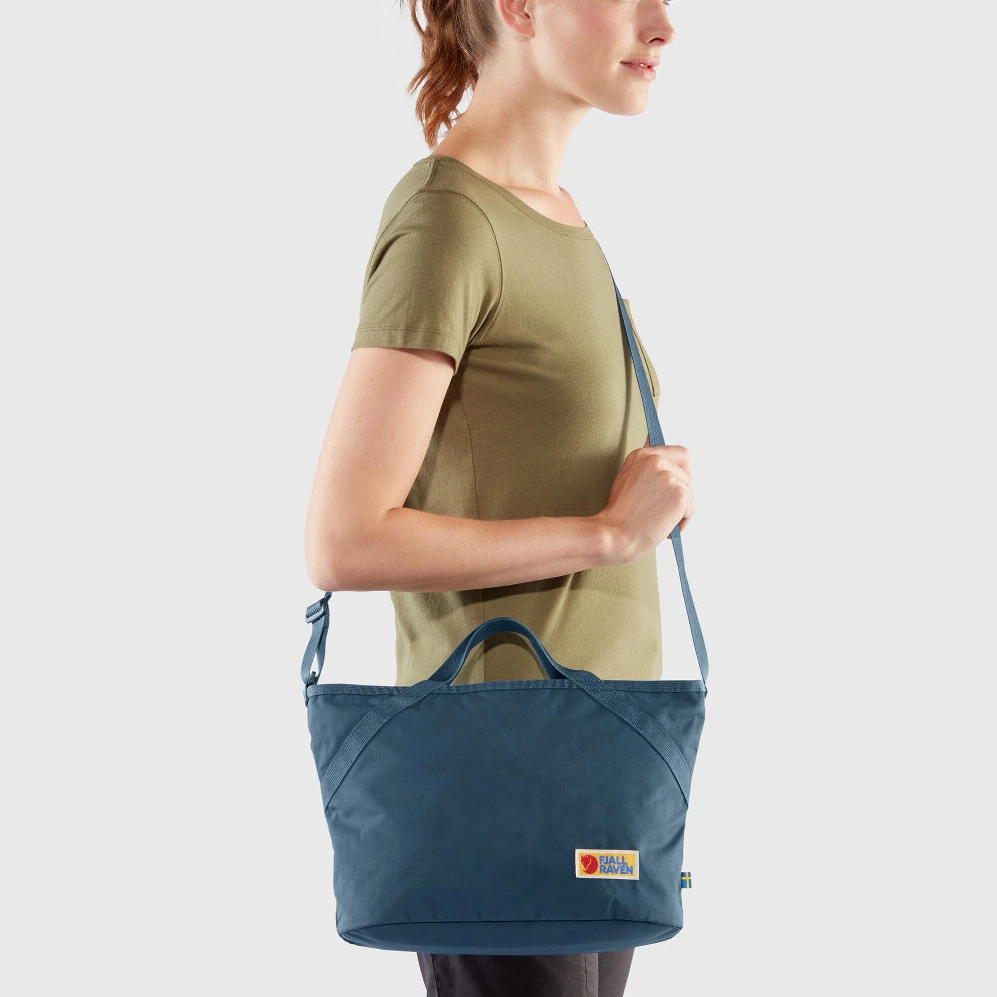 Fjallraven Vardag Crossbody Messenger Bag - Image 3