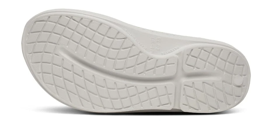 OOFOS Unisex Ooriginal Thong Sandal - Moonstone - Image 7