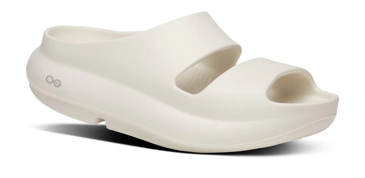 OOFOS OOyea Slide Sandal