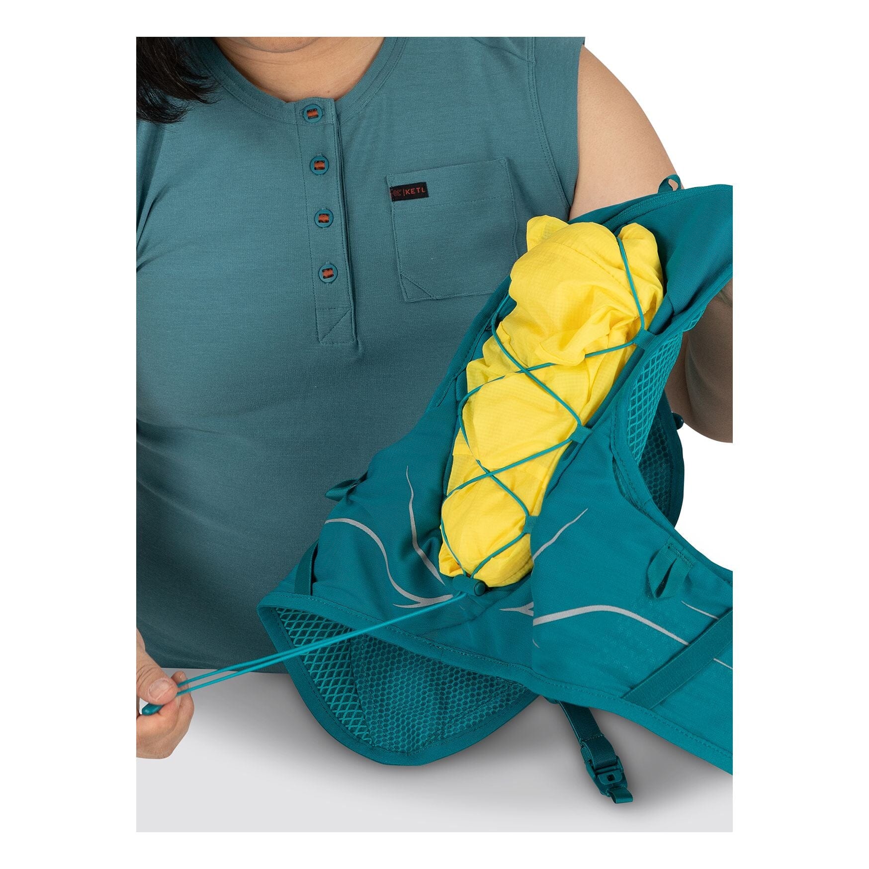 Osprey Women's Dyna 1.5 With Reservoir Running Vest - Image 10