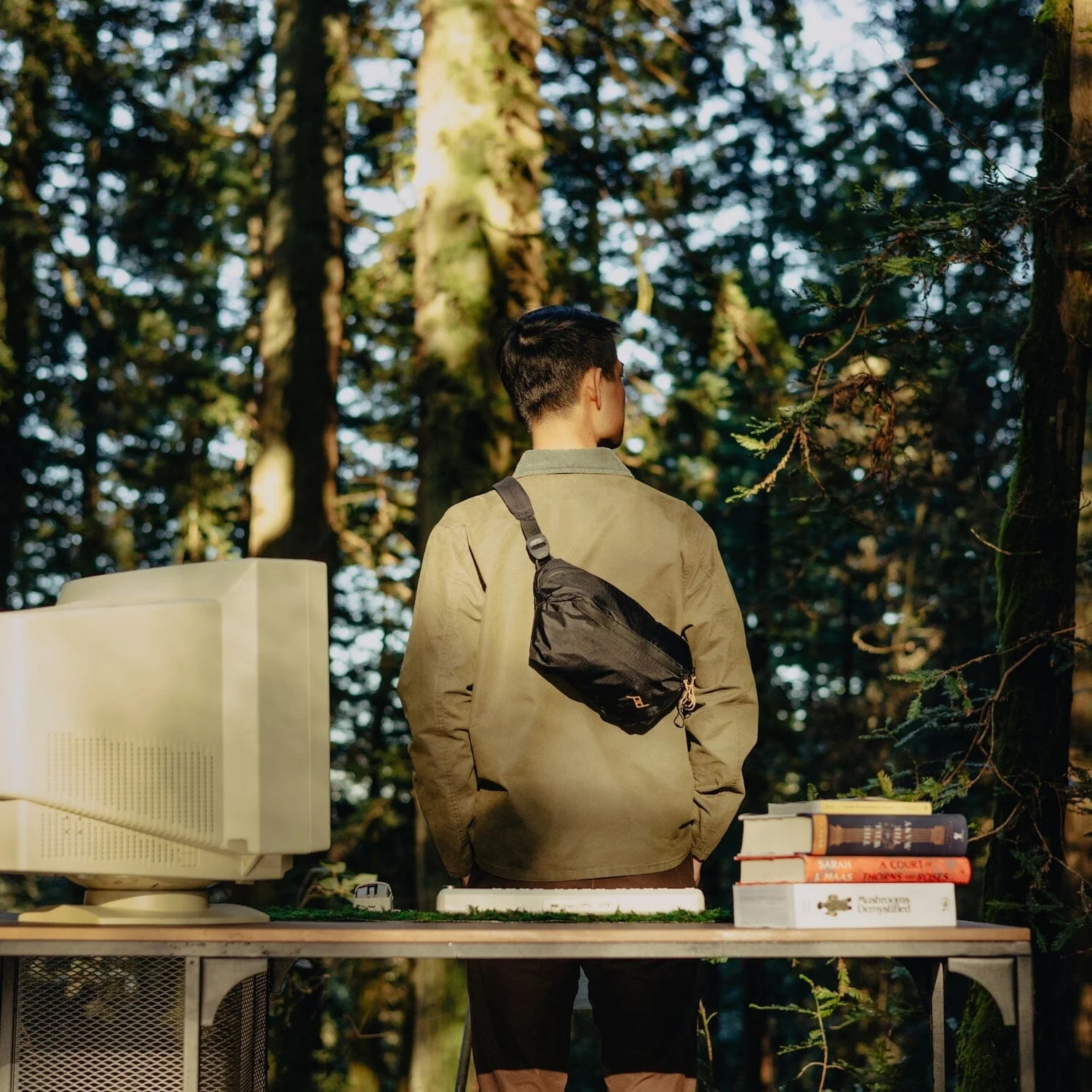 Peak Design Outdoor Sling 4L - Image 8