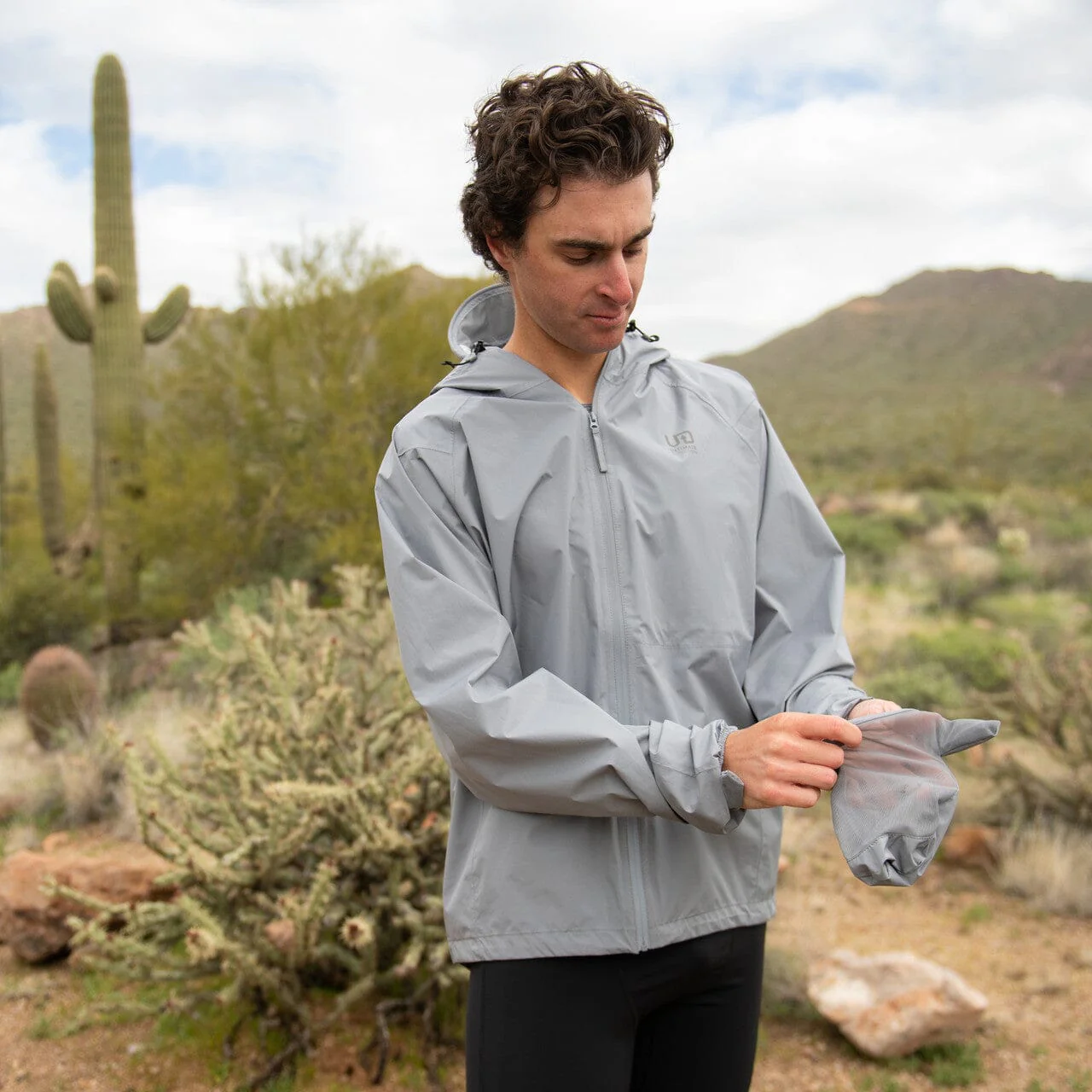 Ultimate Direction Men's Deluge Jacket - Image 12