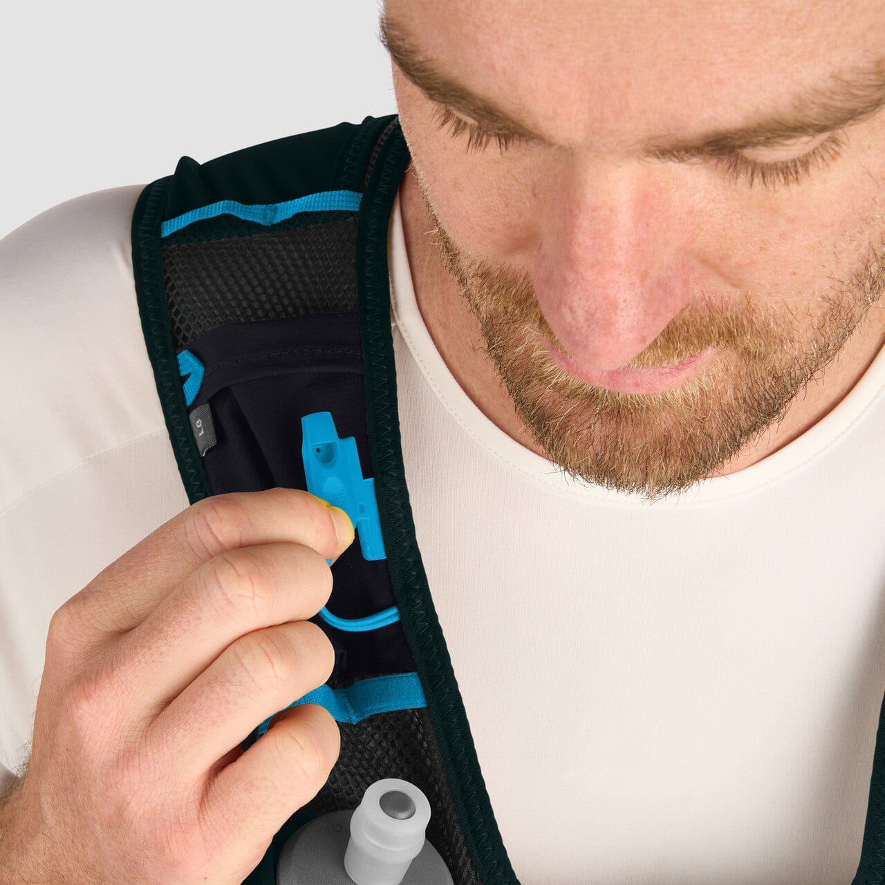 Ultimate Direction Xodus Vest Unisex Running Vest - Image 10